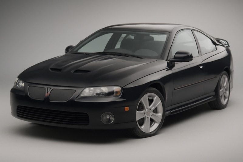 2006 Pontiac GTO windshield replacement in Chatsworth, CA