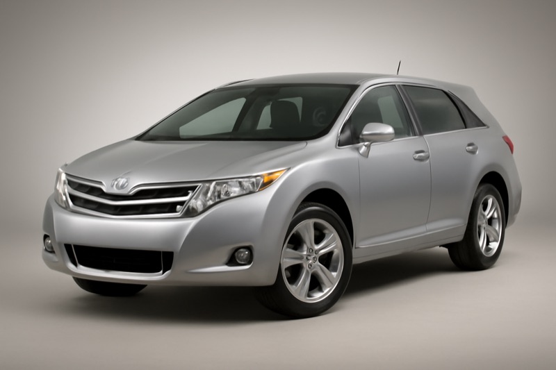 2015 Toyota Venza windshield replacement in Chatsworth, CA
