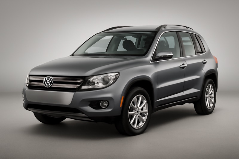 2016 Volkswagen Tiguan windshield replacement in Chatsworth, CA